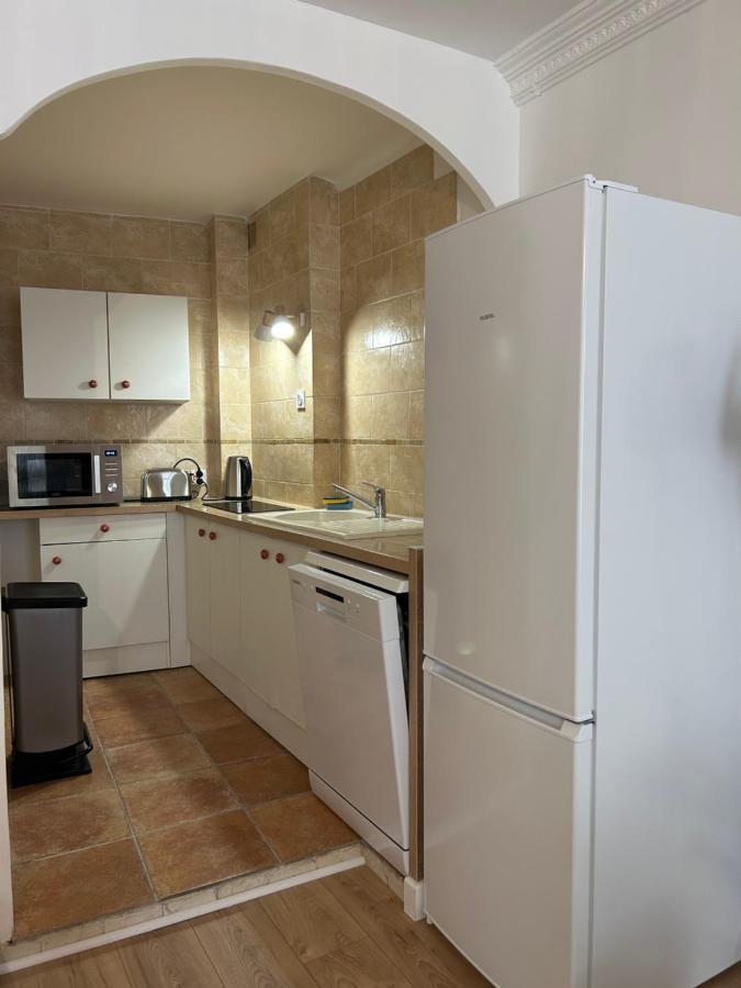 Duplex Climatise Proche Port Toulon Apartment Exterior foto