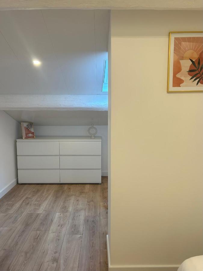 Duplex Climatise Proche Port Toulon Apartment Exterior foto